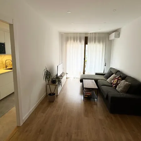 Apartment Barcelona A 20 Minutos En Piso Reformado Y Soleado Gava